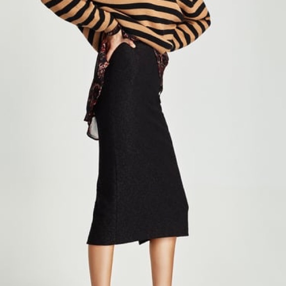 Zara Dresses & Skirts - L A C E • P E N C I L • S K I R T